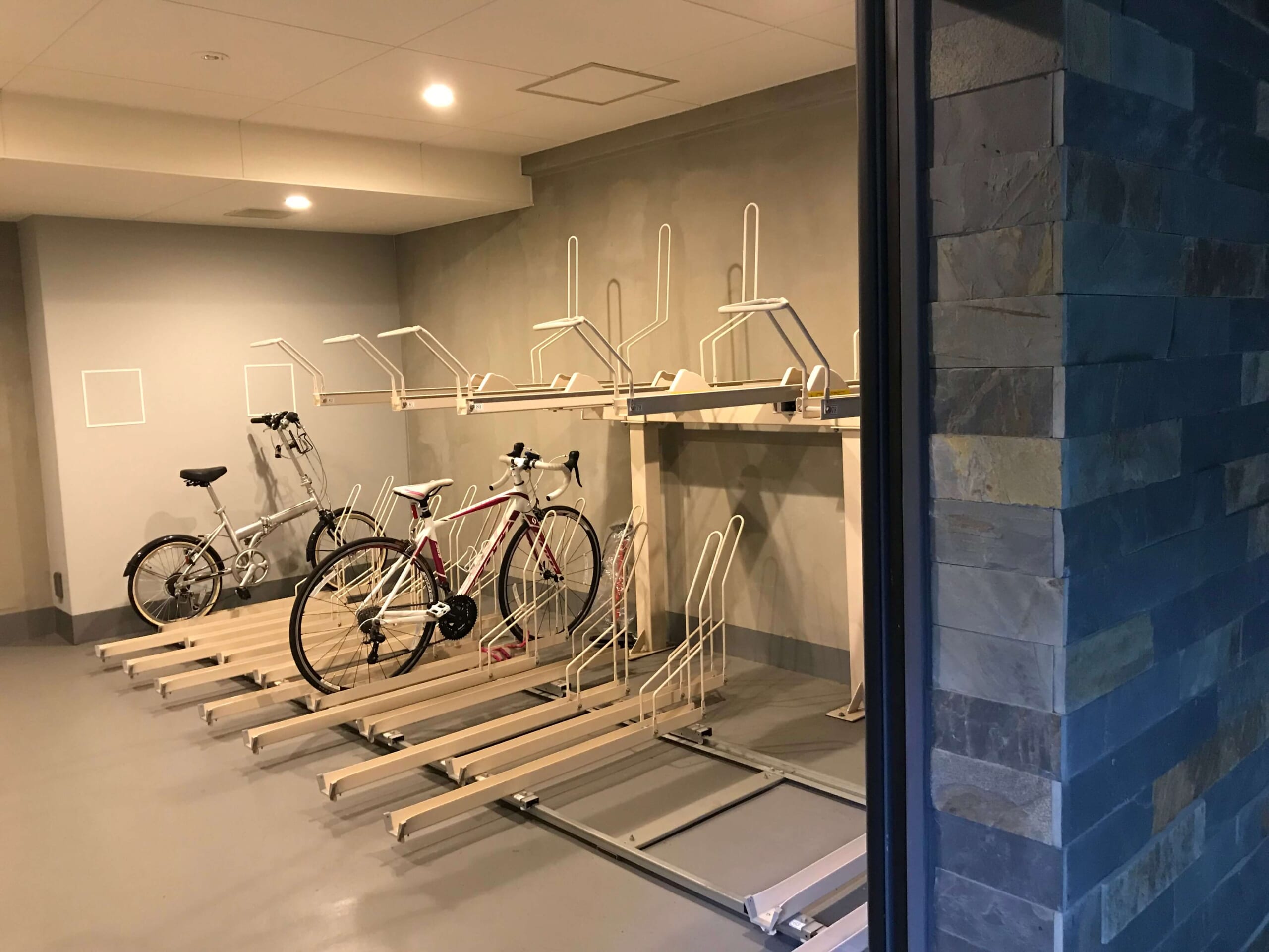 23 パークハビオ赤坂 赤坂 自転車駐輪場検索 得だわ チャリ安